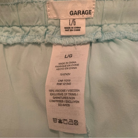 Garage pastel green short. - Picture 4 of 4